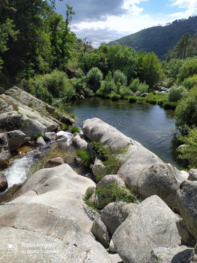 Abrigo Do Cabecinho - Serra Da Estrela Cortes do Meio Extérieur photo