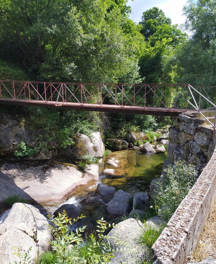 Abrigo Do Cabecinho - Serra Da Estrela Cortes do Meio Extérieur photo