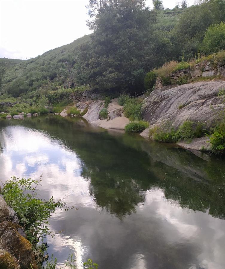 Abrigo Do Cabecinho - Serra Da Estrela Cortes do Meio Extérieur photo